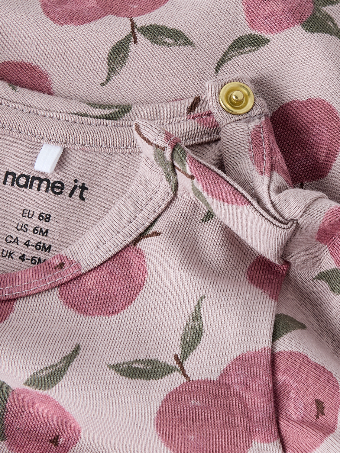 model_shot-front_full